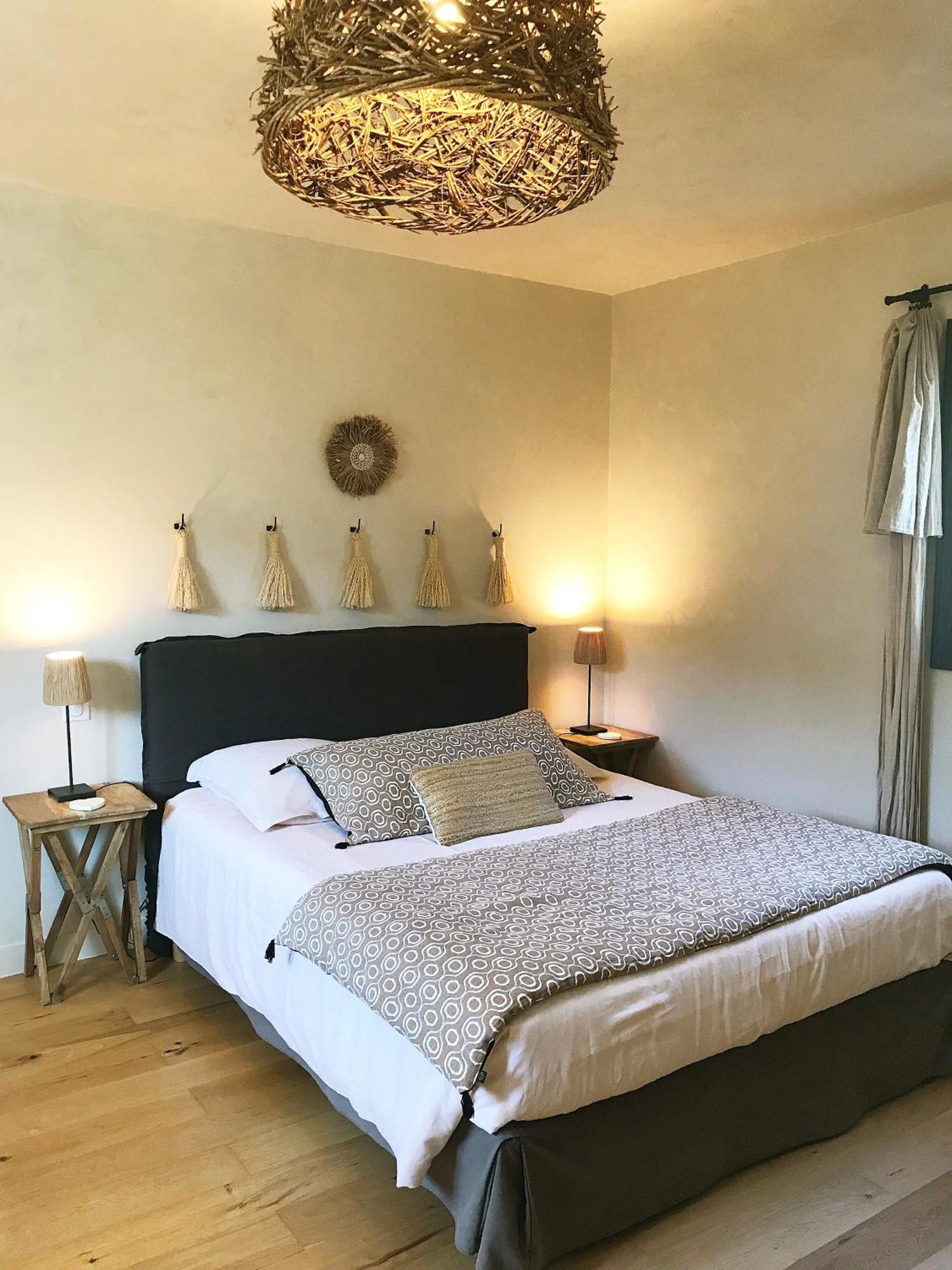 Bastide Nomade - Guest House แซงต์-ปอล-เดอ-วองส์ ภายนอก รูปภาพ